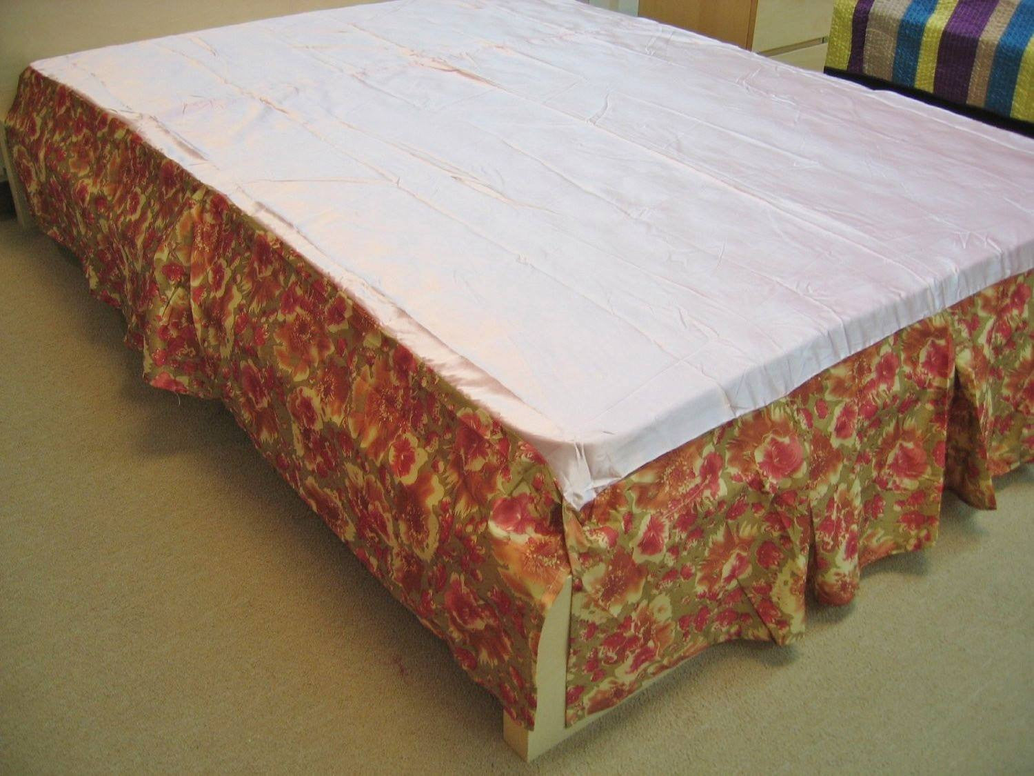 Sunrise Hibiscus Shiny Solid Pink & Brown Red Floral Dust Ruffle Pleated Bed Skirt - 14" Drop  (BS-BM465L-1) - Stores Basement - Discount Bedding