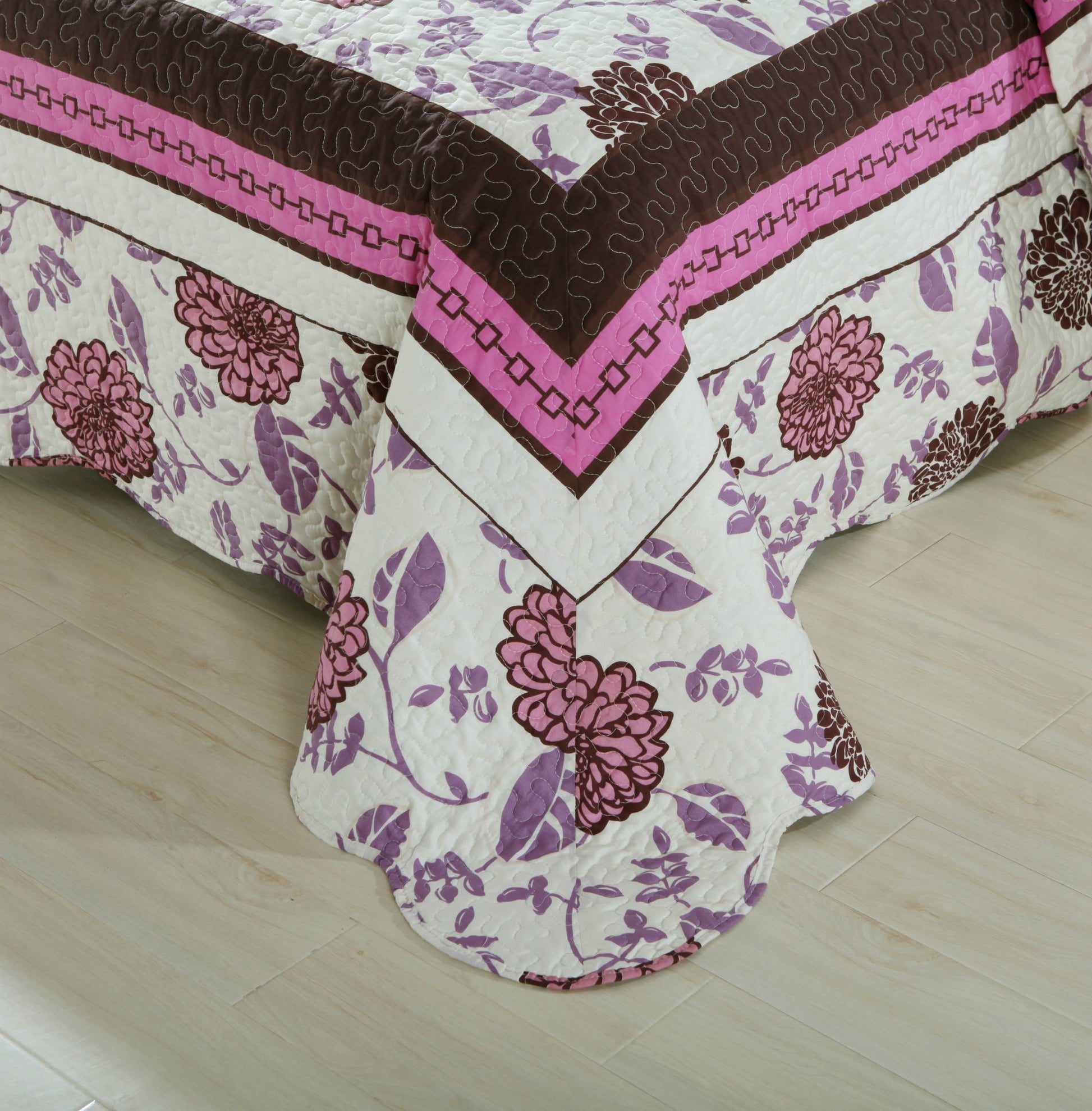 Bohemian Floral Chrysanthemum Vines Hot Pink & Brown Reversible Patchwork Quilted Coverlet Bedspread Set (KBJ1629) - Stores Basement - Discount Bedding